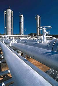 انعقاد ۱۴۹ قرارداد گازرسانی به واحدهای صنعتی آذربایجان شرقی
