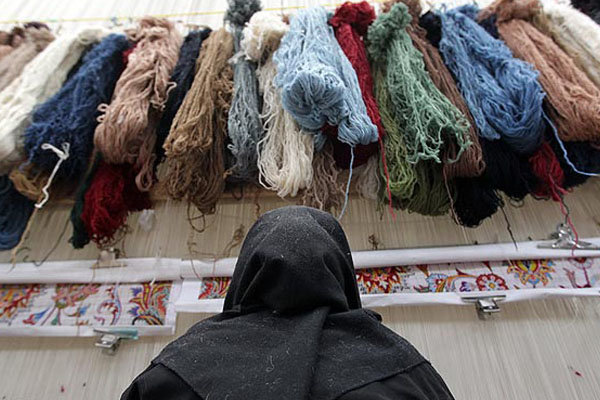 سالانه ۲۰میلیون دلار فرش دستباف آذربایجان غربی صادرات می شود