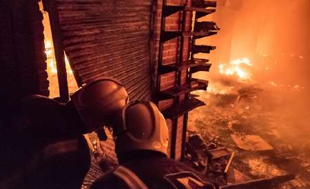 نتیجه کارشناسی علت آتش سوزی بازار تبریز چهارشنبه اعلام می شود