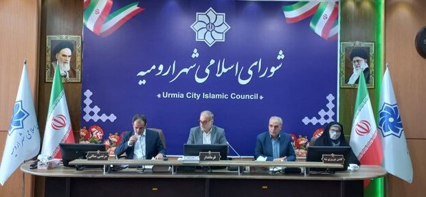 اعضای جدید شورای شهر ارومیه معارفه شدند 